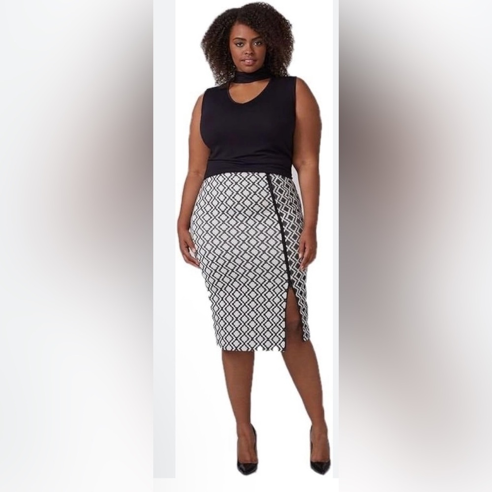 Lane Bryant Monochrome Diamond Pencil Skirt - Picture 4 of 5